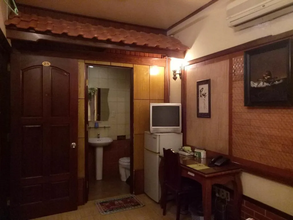 Bee Saigon Hotel Ho Chi Minh City 0*,  Vietnam