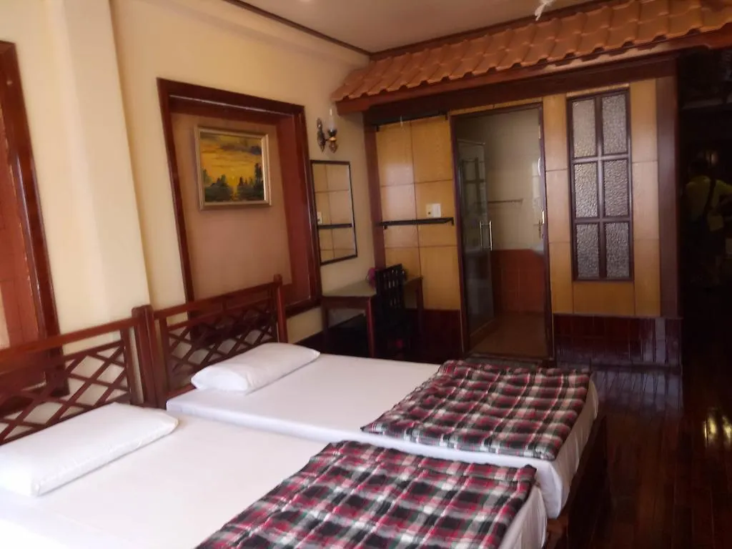 Bee Saigon Hotel Ho Chi Minh City 0*,  Vietnam